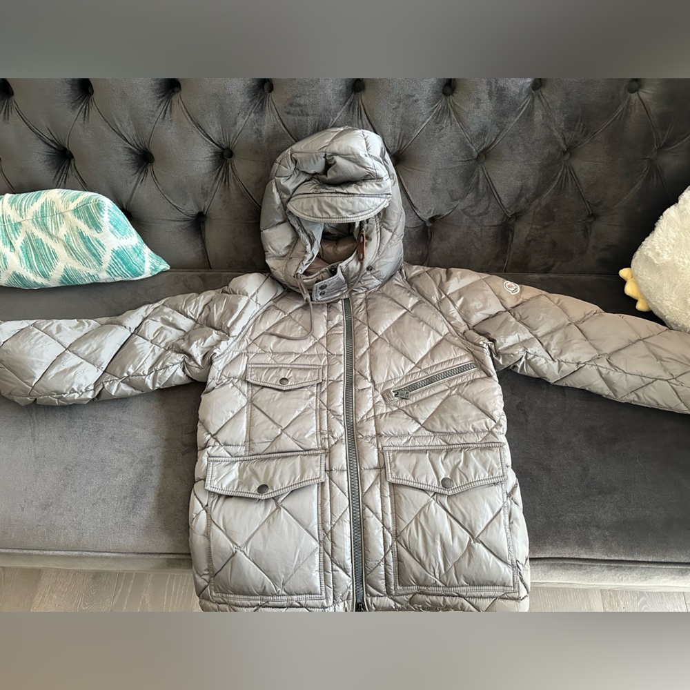 Men’s moncler down jacket